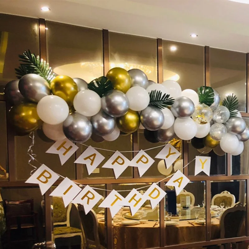 Детский день рождения Детская модель 64 предмета Розовая для детского дня