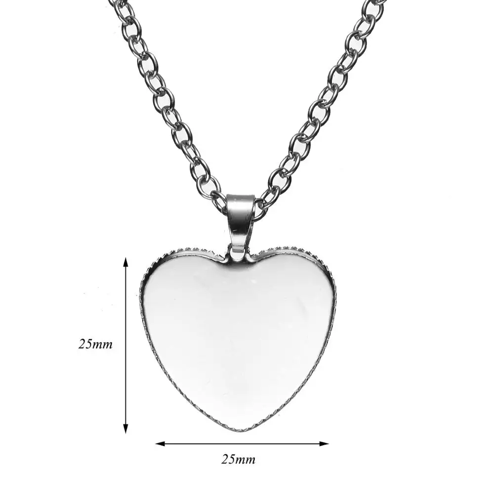 

Fashion cartoon heart-shaped time gem Glass Necklace Rabbit Necklace holiday gift lovers love 2021 new jewelry