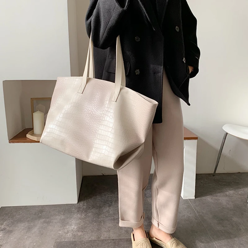 

Сумка женская из кожи аллигатора, на молнии, черная, повседневная, 2020