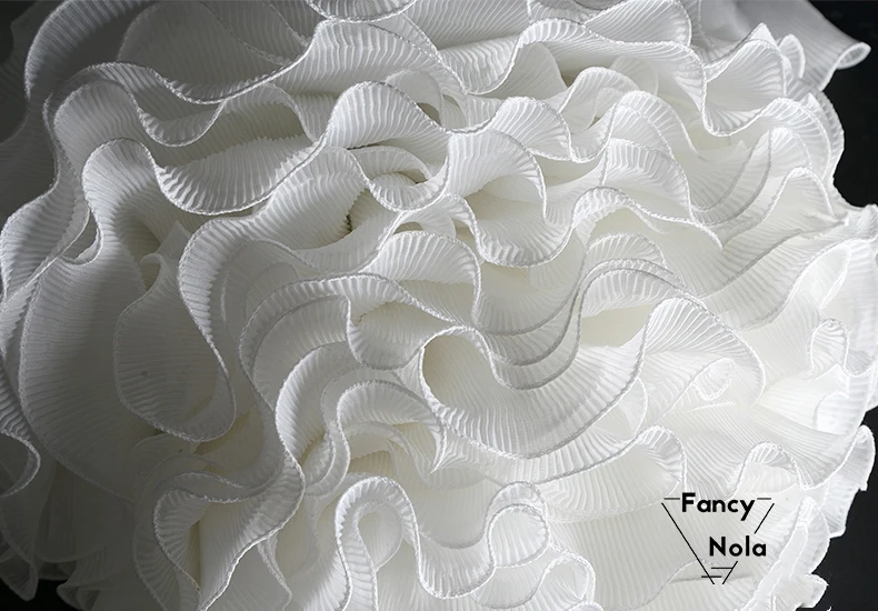 Белое/черное плиссированное платье с объемной волнистой текстурой кружевные