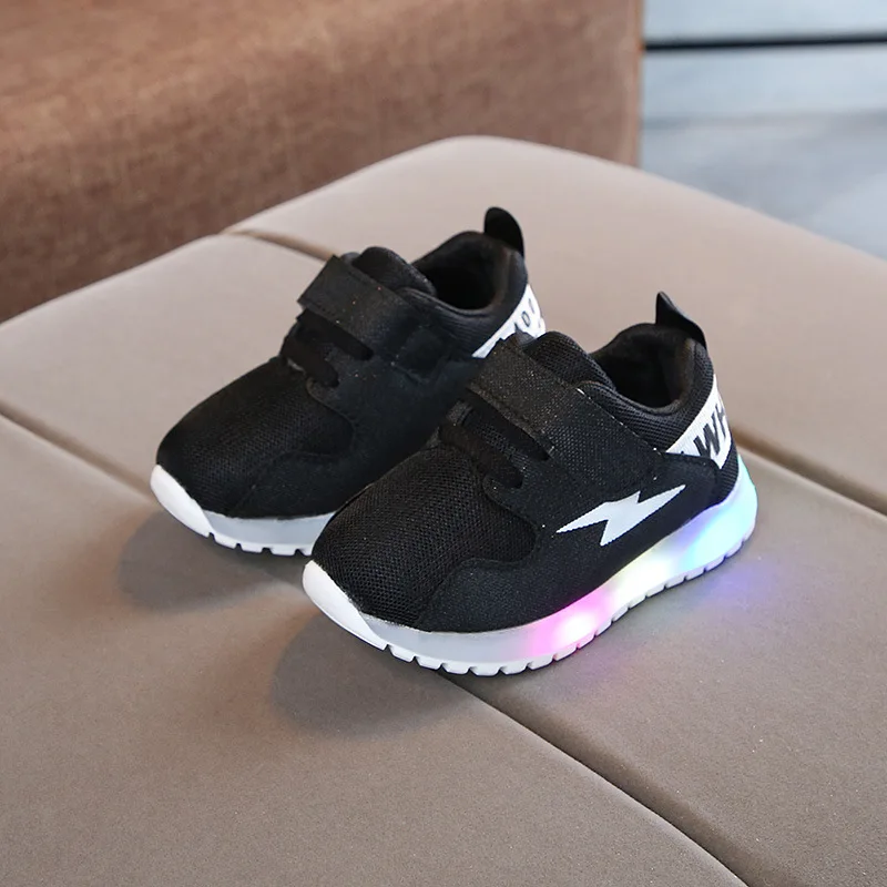 

Autumn Children Sports Shoes LED Fashion Breathable Boys Girls Non-slip Baby Toddler Shoes Lightweight Outdoor Running Sneakers