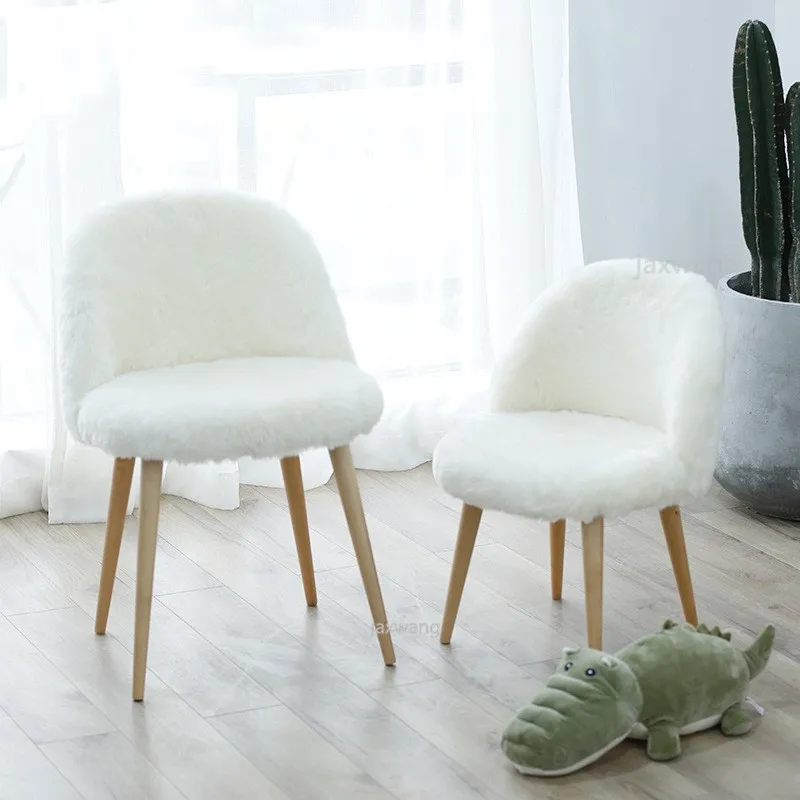 Скандинавский обеденный стул из массива дерева простой домашний мягкий