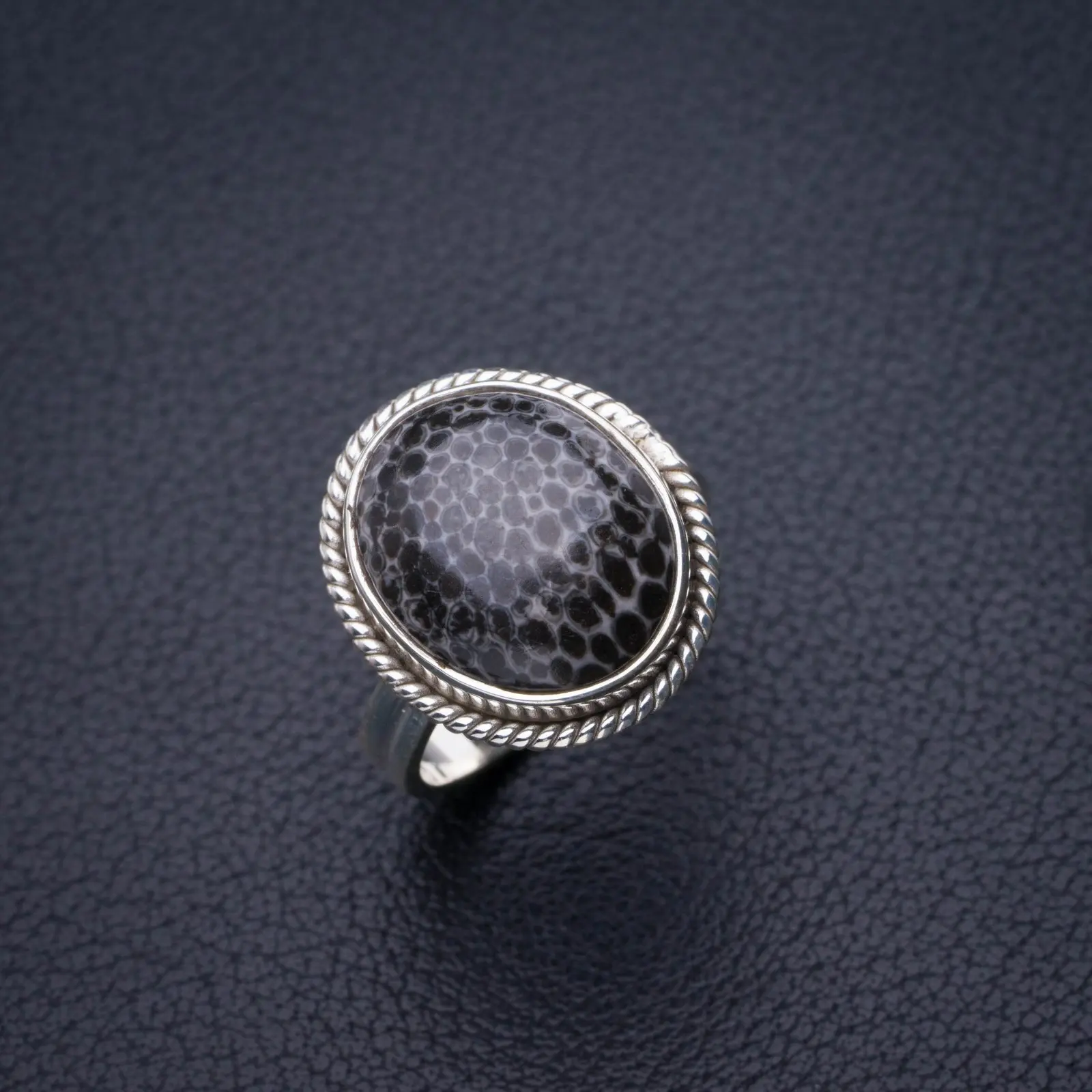

StarGems Natural Stingray Coral Handmade 925 Sterling Silver Ring 7.25 E2263