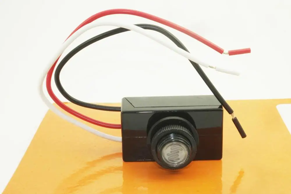 2x Автоматическое включение/выключение светового переключателя дневного света