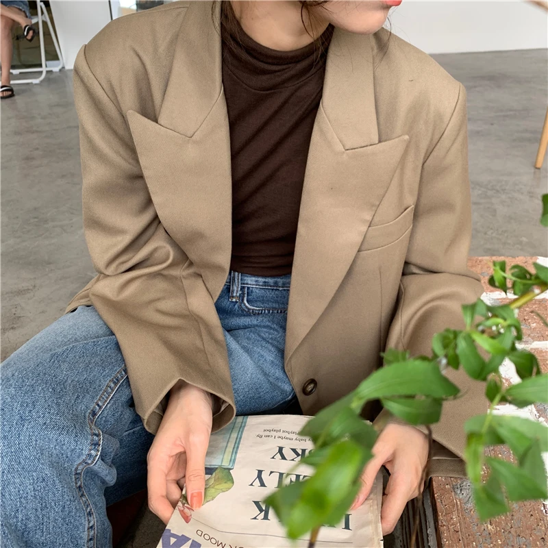 

Women Autumn Winter Vintage Notched Neck Long Sleeve Blazer Casual Solid Streetwear Single Breasted Loose Female Jacket
