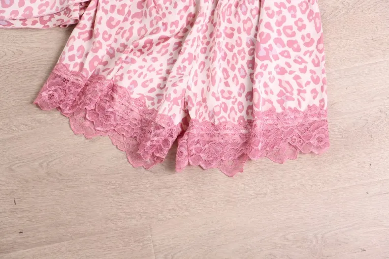 

Women Summer Thin Sleepwear Strap Top&Shorts Satin Sleeveless Pajamas Set Lace Sexy Backless Pijamas Suit Loose Home Clothes