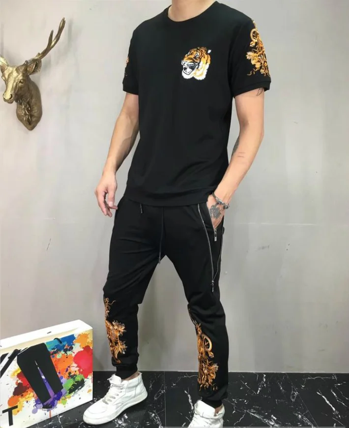 European style summer  brand O  net red Casual Short Sleeve suit men's pattern embroidery tiger head fashion two piece set