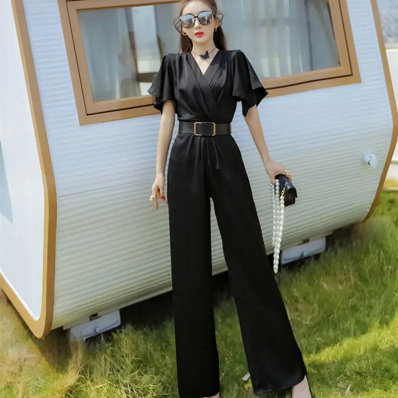 

Women 2021 Summer Fashion Striped Jumpsuits Female V-neck Short Sleeve Casual Rompers Ladies Elegant Wide Leg Long Overalls S184