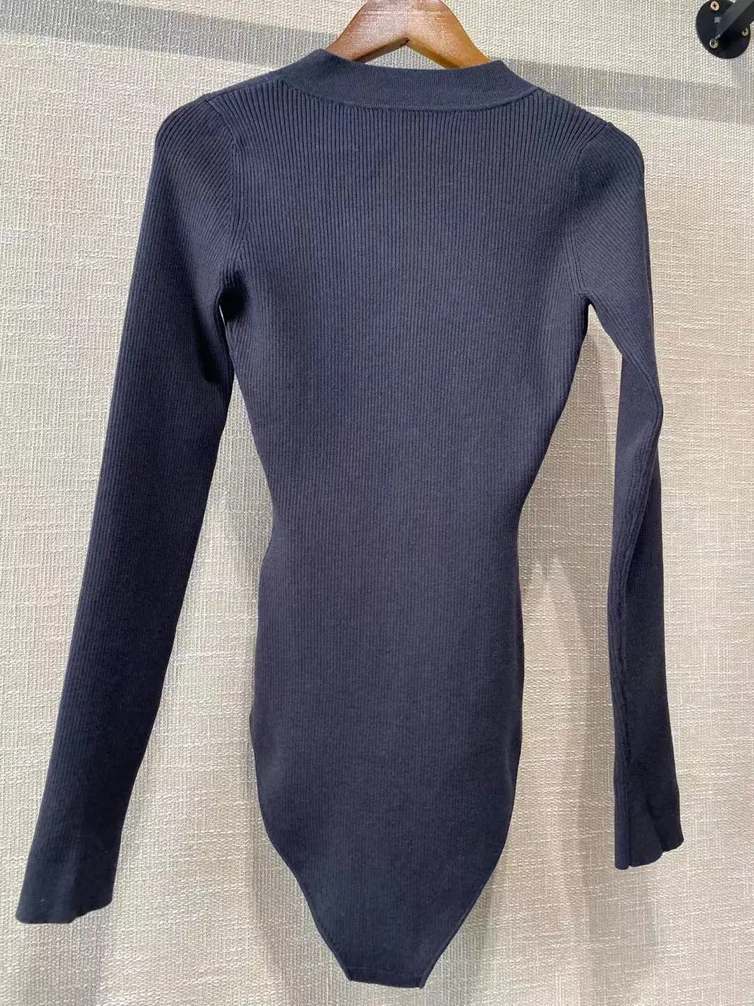 

2020 autumn and winter new women's wool blend trend modern one-piece knitted top