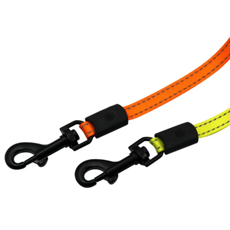 

Retractable Dog Leash Automatic Flexible Dog Leash Pet Dogs Cat Traction Rope Leashes Tool For Small Medium Dogs