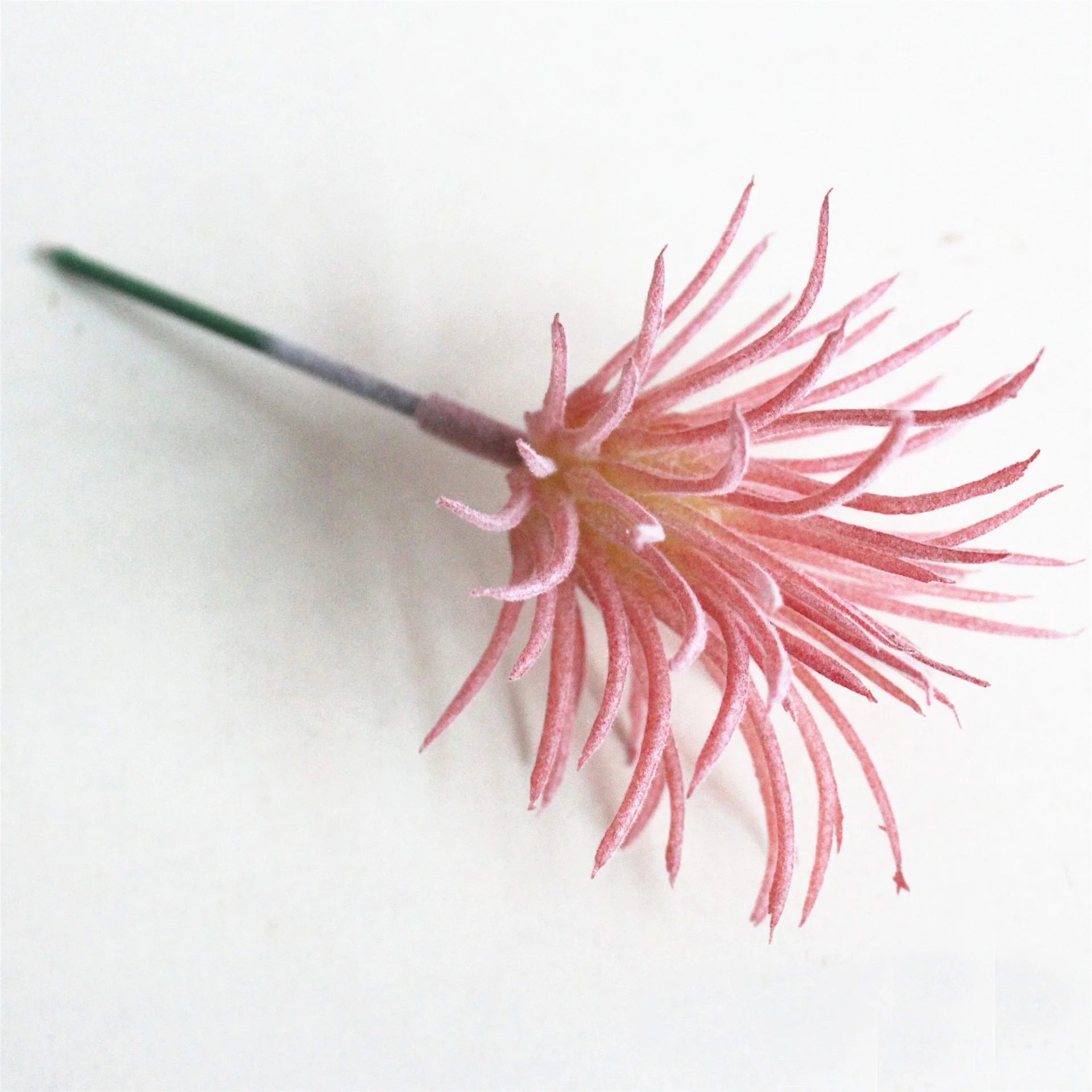 Зеленые и розовые флокированные искусственные растения 5x8 см суккуленты