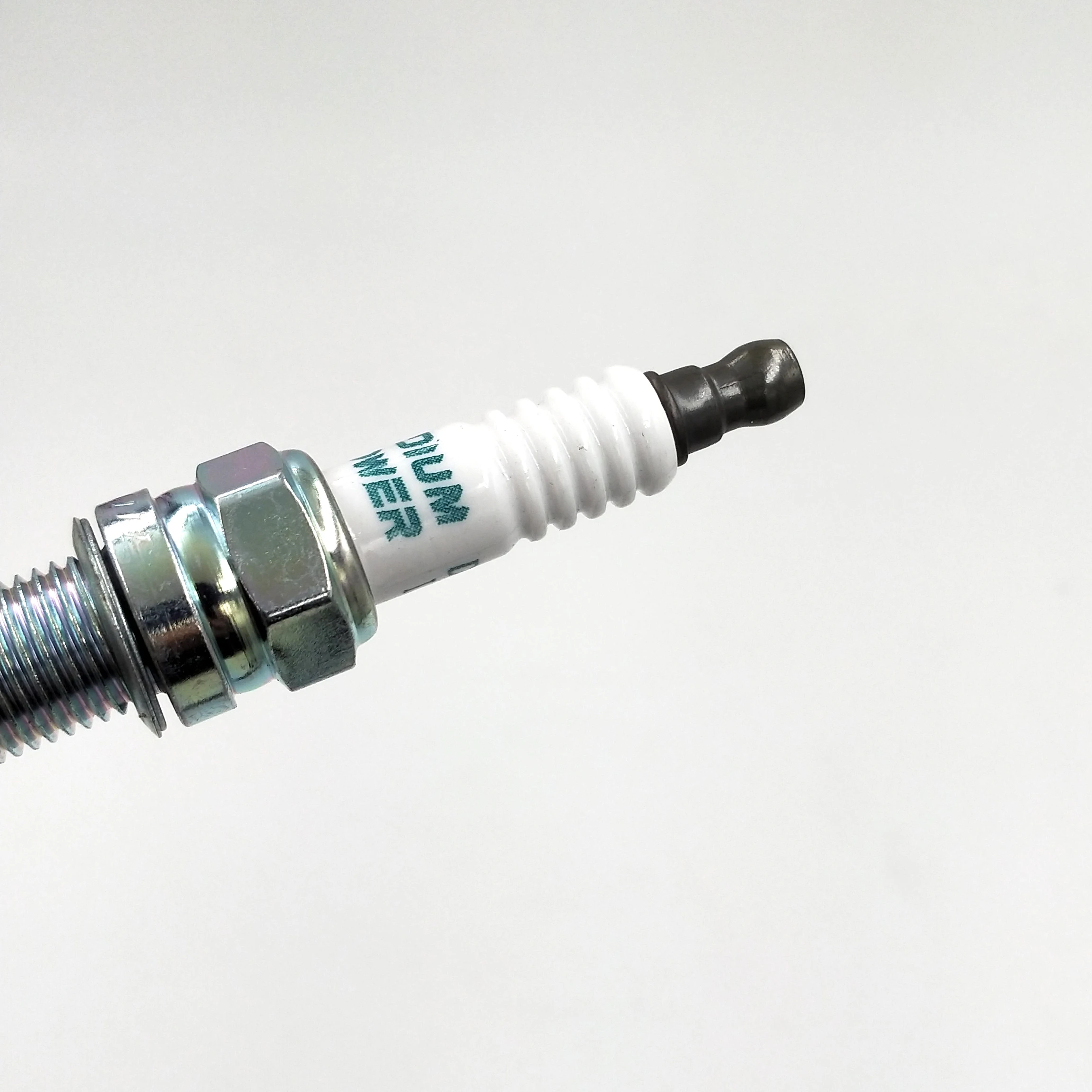 Свечки зажигания IRIDIUM IXUH22 5353 4 шт./лот для Benz BMW Honda|Свечи и запальные свечи| |