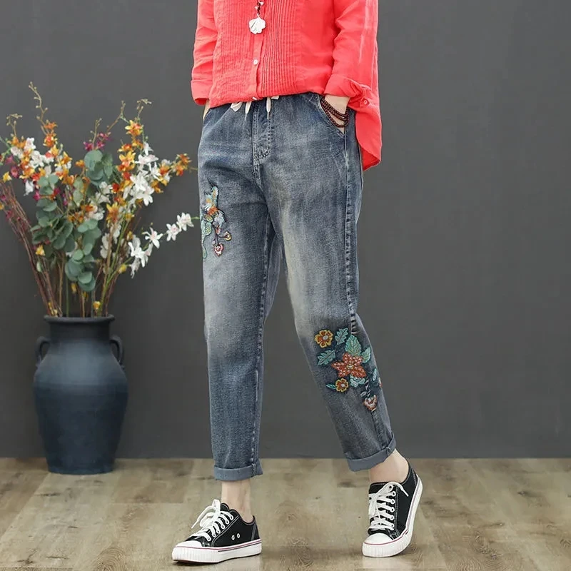 New Loose Jeans Women High Waist Ethnic Embroidery Harem Cowboy Pants Ladies Embroidered Patch Trousers Femme
