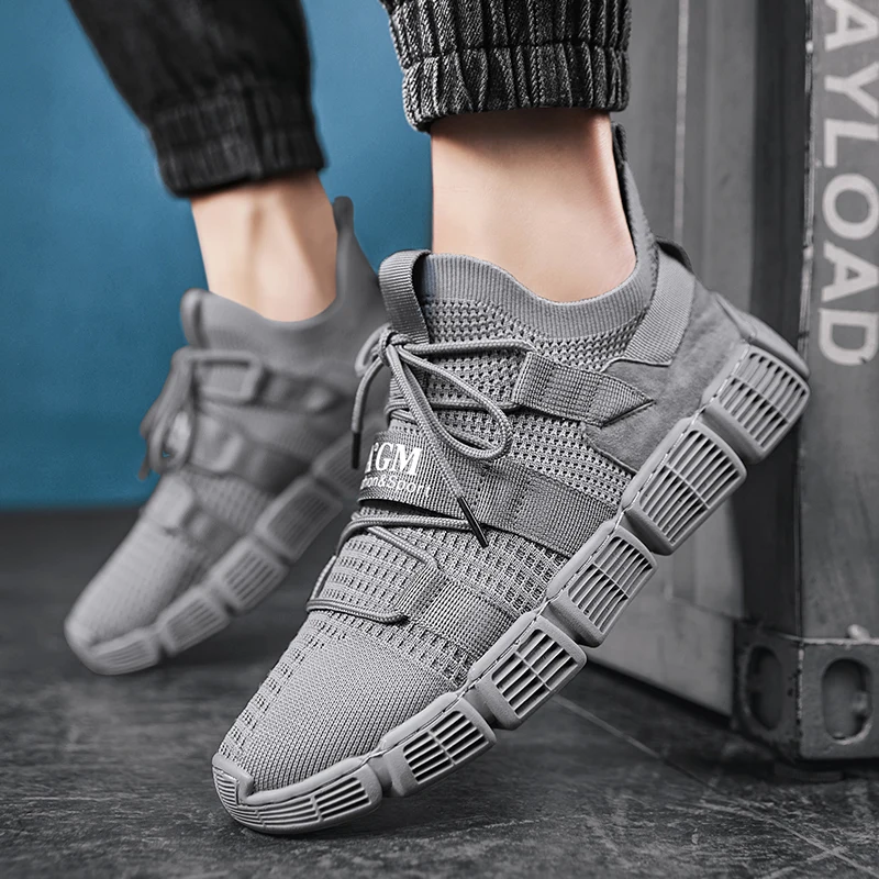 

Men's Fashion Sneakers Breathable Comfortable Light Damping Leisure Shoes Outdoor Rubber Air Cushion Lace-up Running Shoes