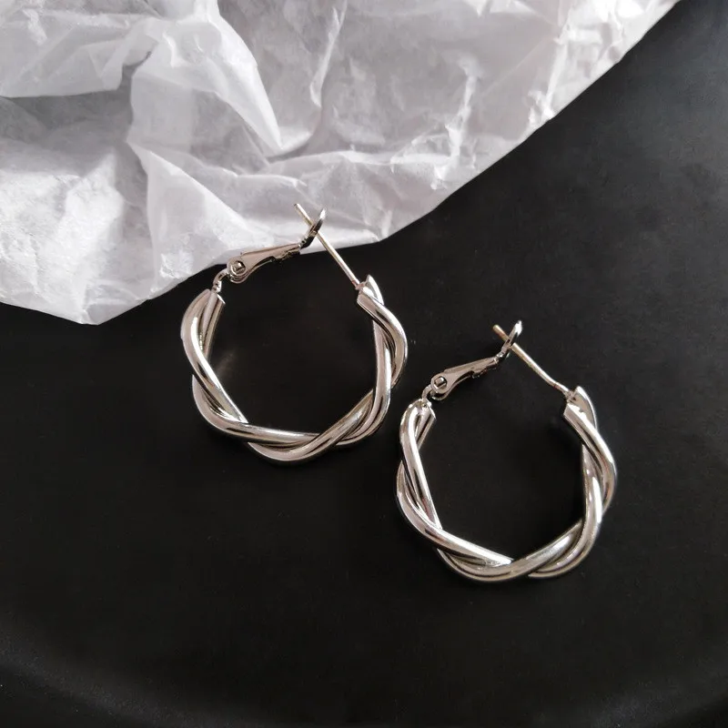 

XEDZ simple metal surround gas fashion for women's jewelry Exquisite gold r ear pendants party jewelry