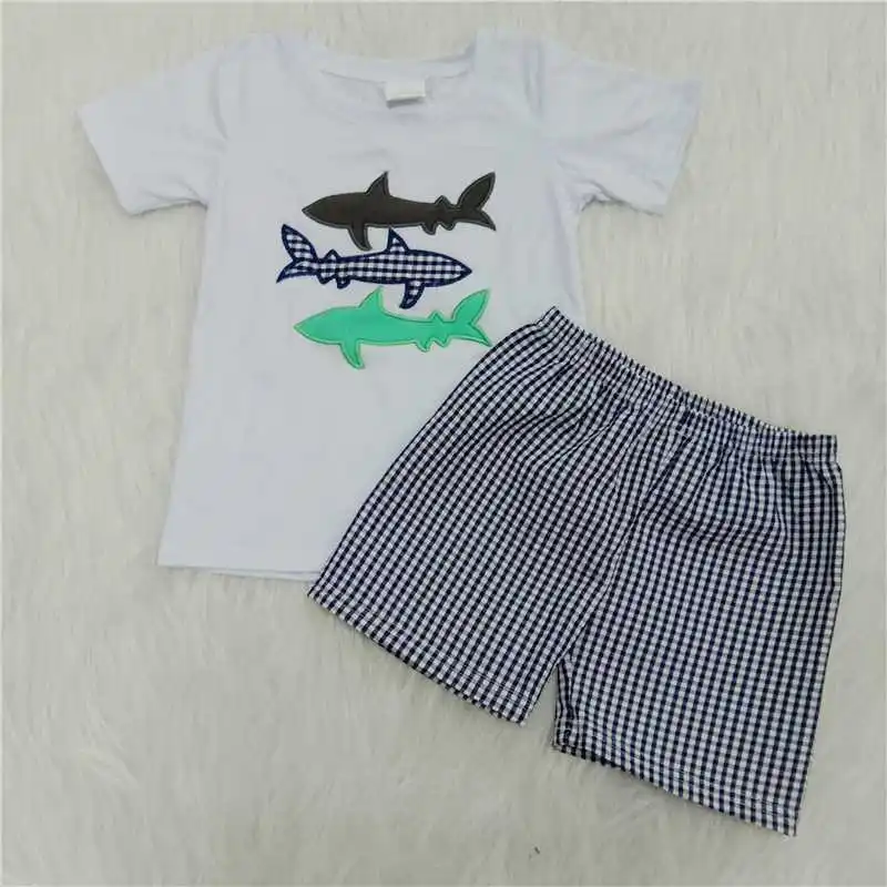 Plaid shark pattern T-shirt top plaid shorts boy summer 2 piece set | Детская одежда и обувь - Фото №1