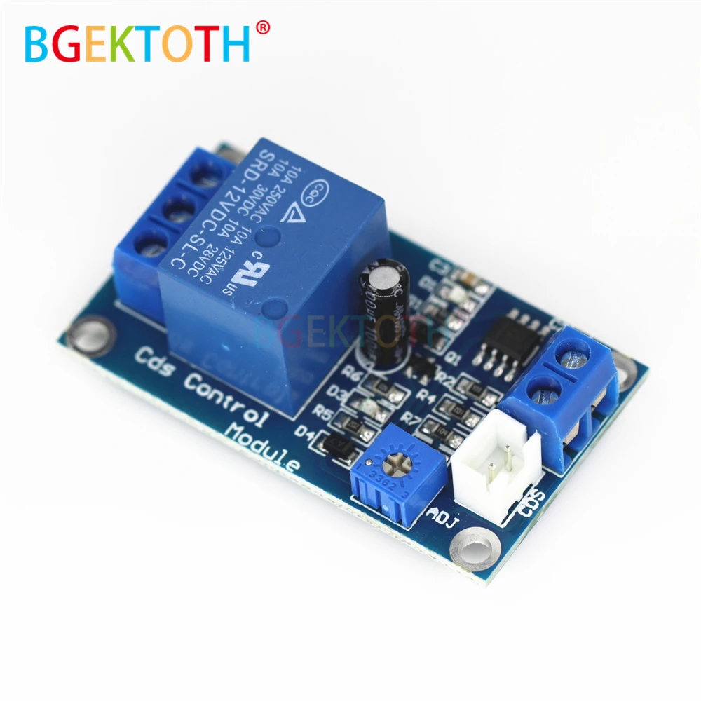 XH-M131 DC 5V / 12V переключатель управления освещением реле фоторезистора модуль