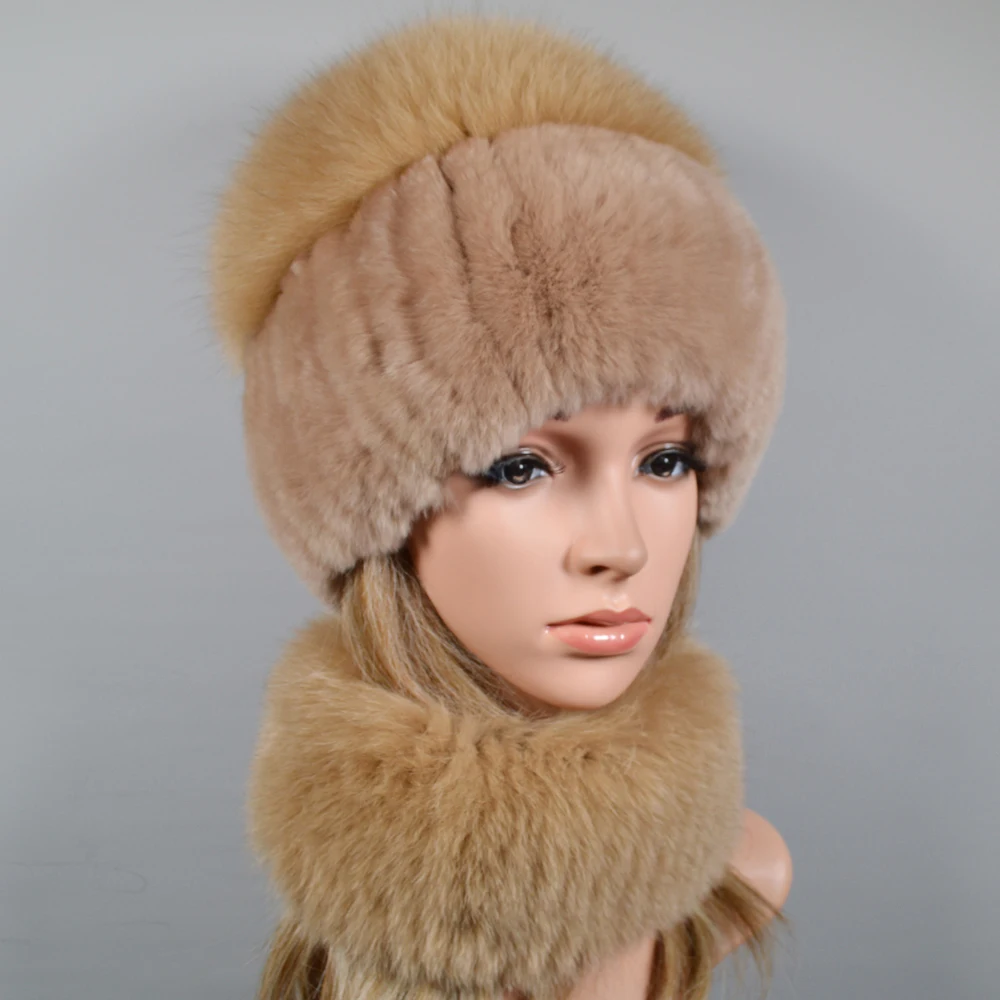 Шарф-шапка женский из натурального Лисьего меха зимний настоящий мех кролика |
