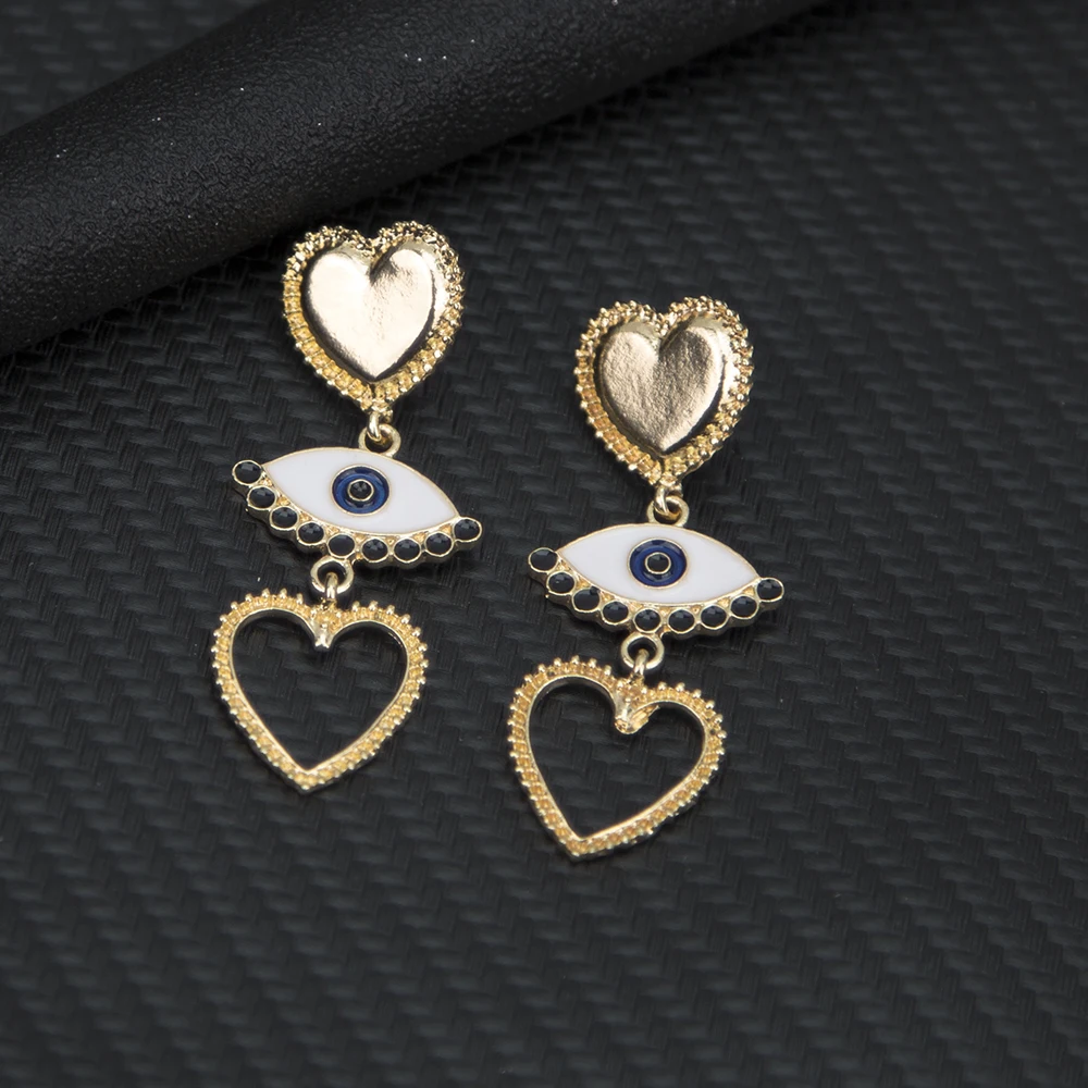 2019 панк эмалированная глазурь дьявол глаз Сердце красные губы сплайсинга кулон