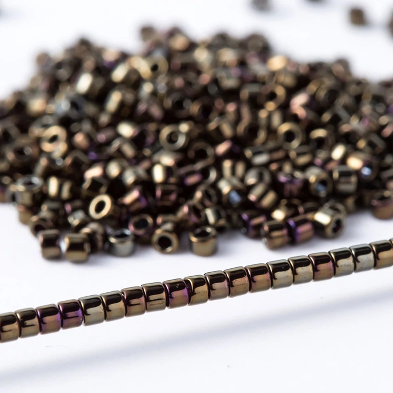 Taidian Miyuki Delica Seed Bead 11/0 для Broderie De Perles Francaises непрозрачный белый DB1-40 1,6x1,3 мм около 1000 штук - Color: miyuki-DB7
