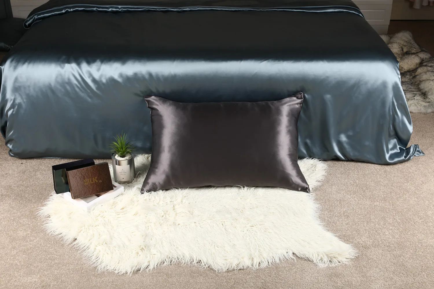 Наволочка из 100% чистого шелка 22 размера со скрытой молнией |