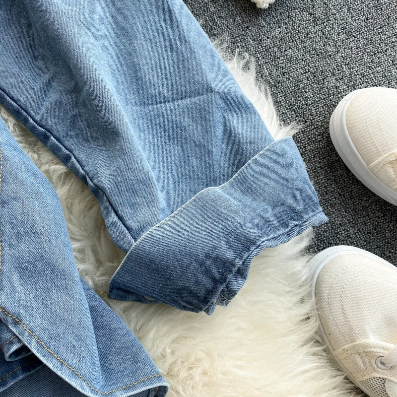 

2021 Women Spring Denim Blouses Coat Turn Down Collar Sexy Button Design Womens Denim Shirt Style Coat Women Tops Blusas