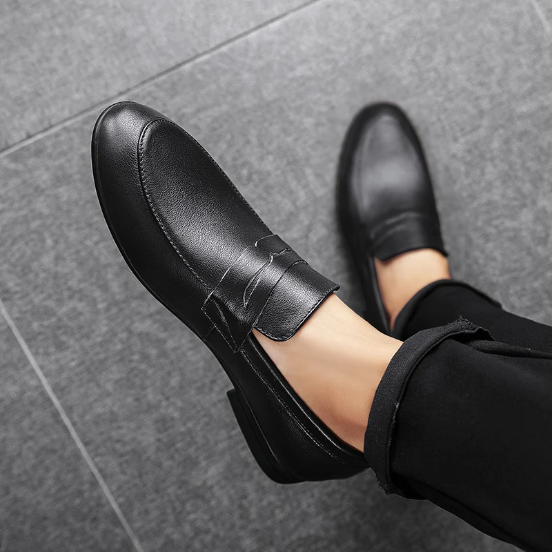 

Casual Man Shoes Men Casual Shoes 2020 Mens Hot Sale Flat Men's Leather Leisure Zapatos Casuales Para Hombre De Cuero Causal