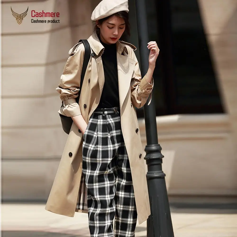 Женская двубортная ветровка на шнуровке средней длины в британском стиле для