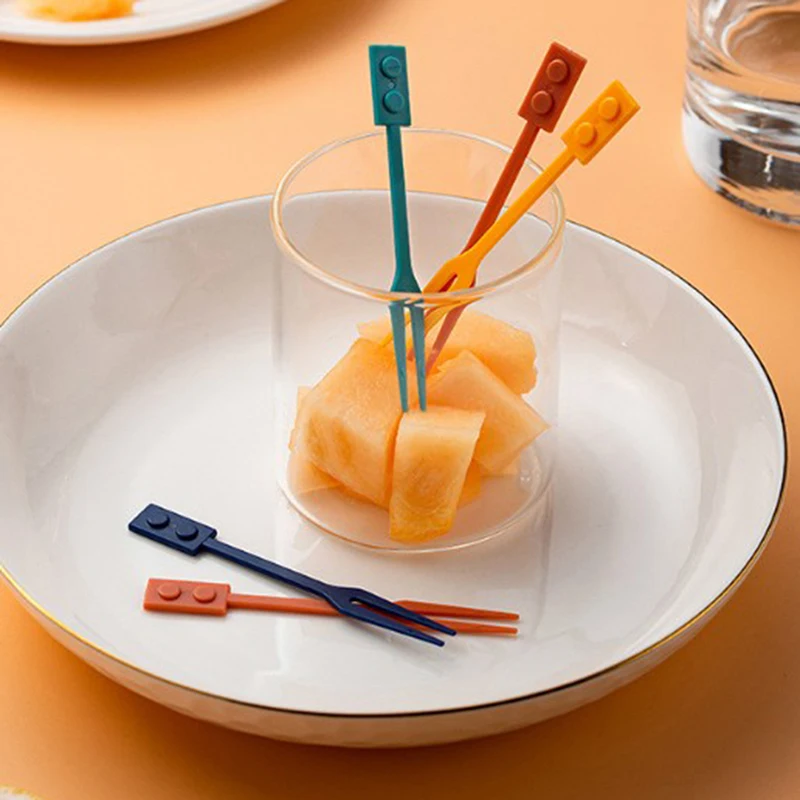 

36 шт./компл. многоцветный одноразовые Пластик вилки вечерние Пластик фруктовый торт Палочки Новый