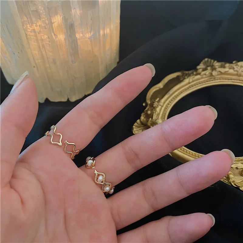 

Elegant Retro Fresh Water Pearl Rings For Women Lady Bohemia Geometric Ring Korean Wedding Jewelry Adjustable Braided Ring