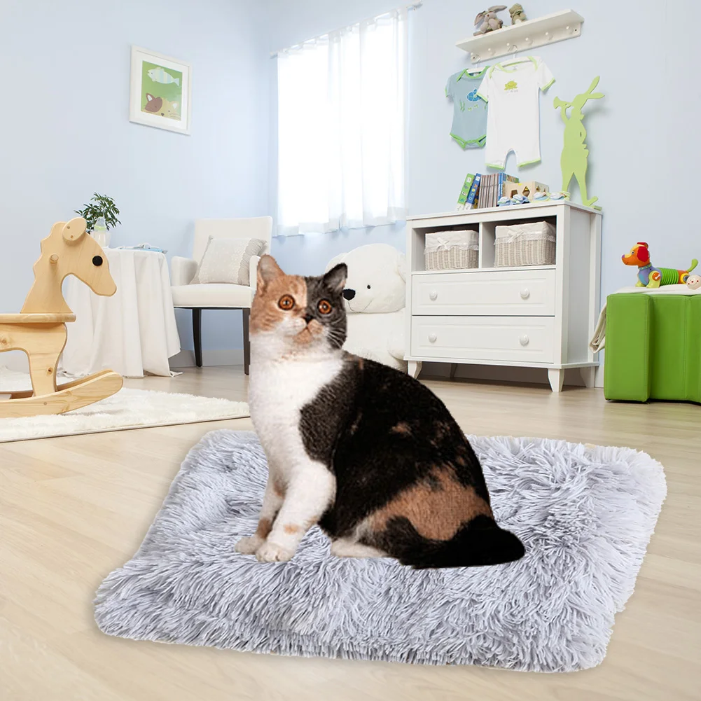 

Plush Mat Small Dogs Bed House Winter Warm Sleeping Nest Dogs Cats Teddy Comfortable Cushion Kennel Pets Supplies