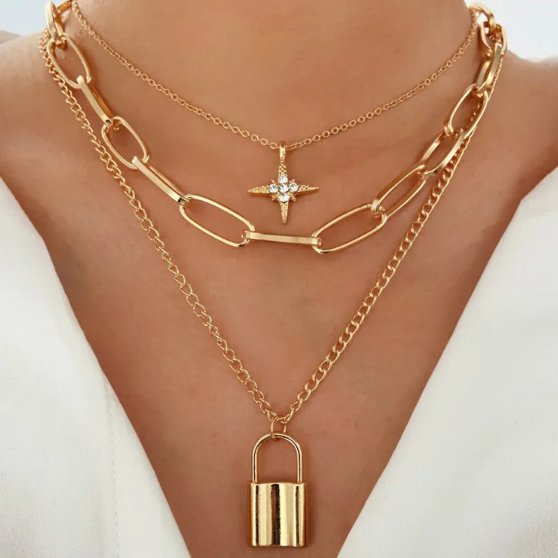 

Multi-layer Creative Retro Simple Eight-pointed Star Lock Pendant Thick Chain Necklace
