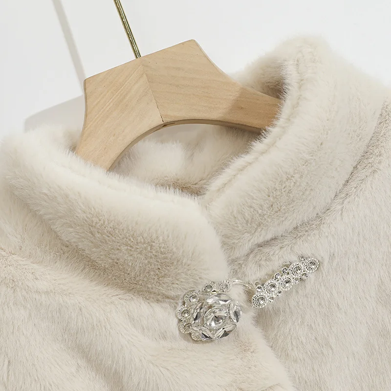 2021 New Winter Womens Mid Length Faux Fur Jacket for Women Casual White Fur Jacket Women