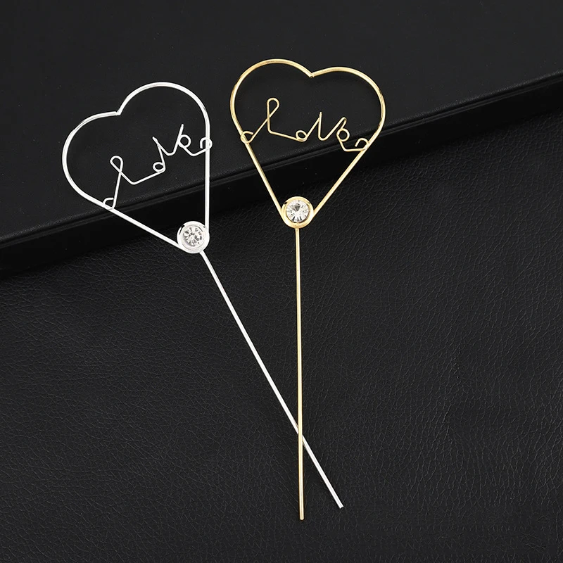 Фотообои с железными лунами и звездами в форме сердца|Товары для украшения