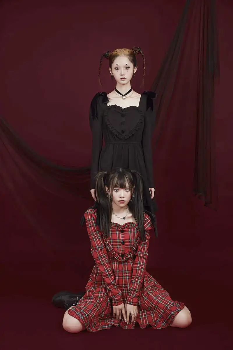 

Design Spring Long Bubble Sleeve Dress Red Plaid Heart Shape Bow Tie Cute Sweet Girls Mini Dresses Solid Black