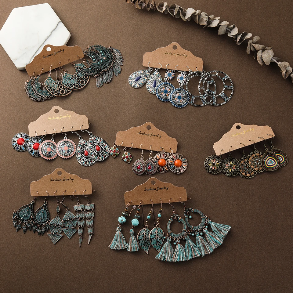 

Новый Урожай Смешанные Серьги Кисточкой Набор Для Женщин Чешские Brincos Кожа Кристалл Круглый Геометрические Воды Мотаться Серьги Женщины Юв...