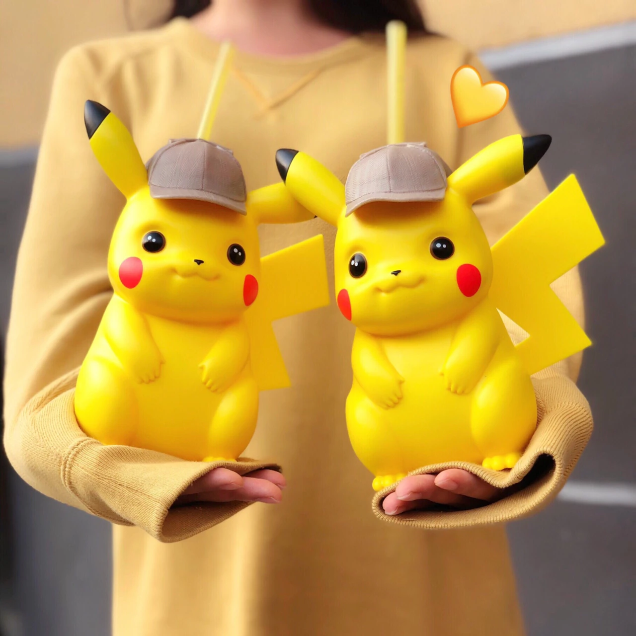 

Tomy Pokemon Anime Big detective Pikachu film Figure Children Straw Cup Water cup Capacity Decorate children Xmas birthday gift