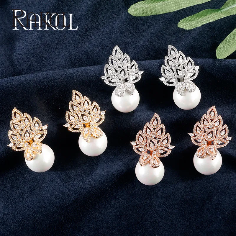 Женские серьги-гвоздики с искусственным жемчугом и фианитом | Украшения