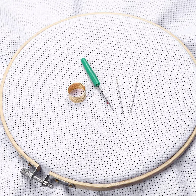 

Full Set of Embroidery Starter Kit Cross Tool Kit Including 5 Bamboo Embroidery Hoop, 50 Vivid Color Threads, 12 by 18-Inch 14 C