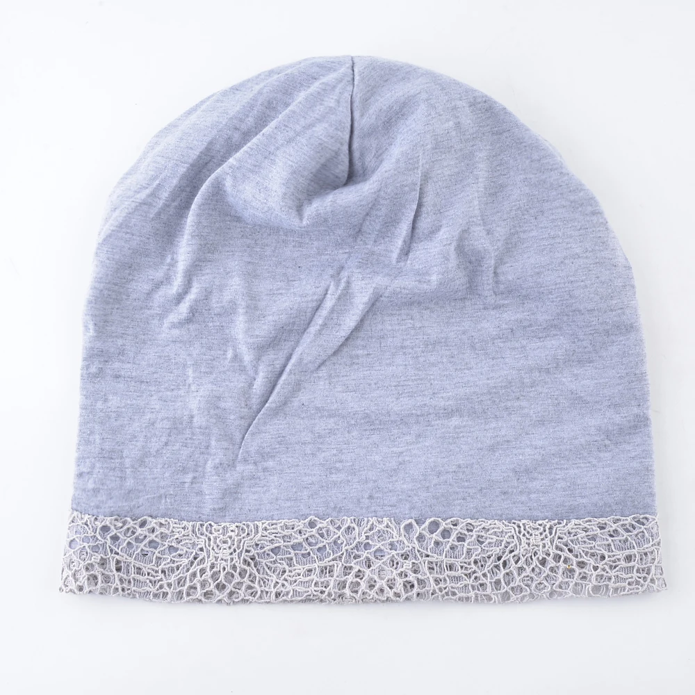 Шапка-бини Женская однотонная кружевная Со стразы | Аксессуары для одежды