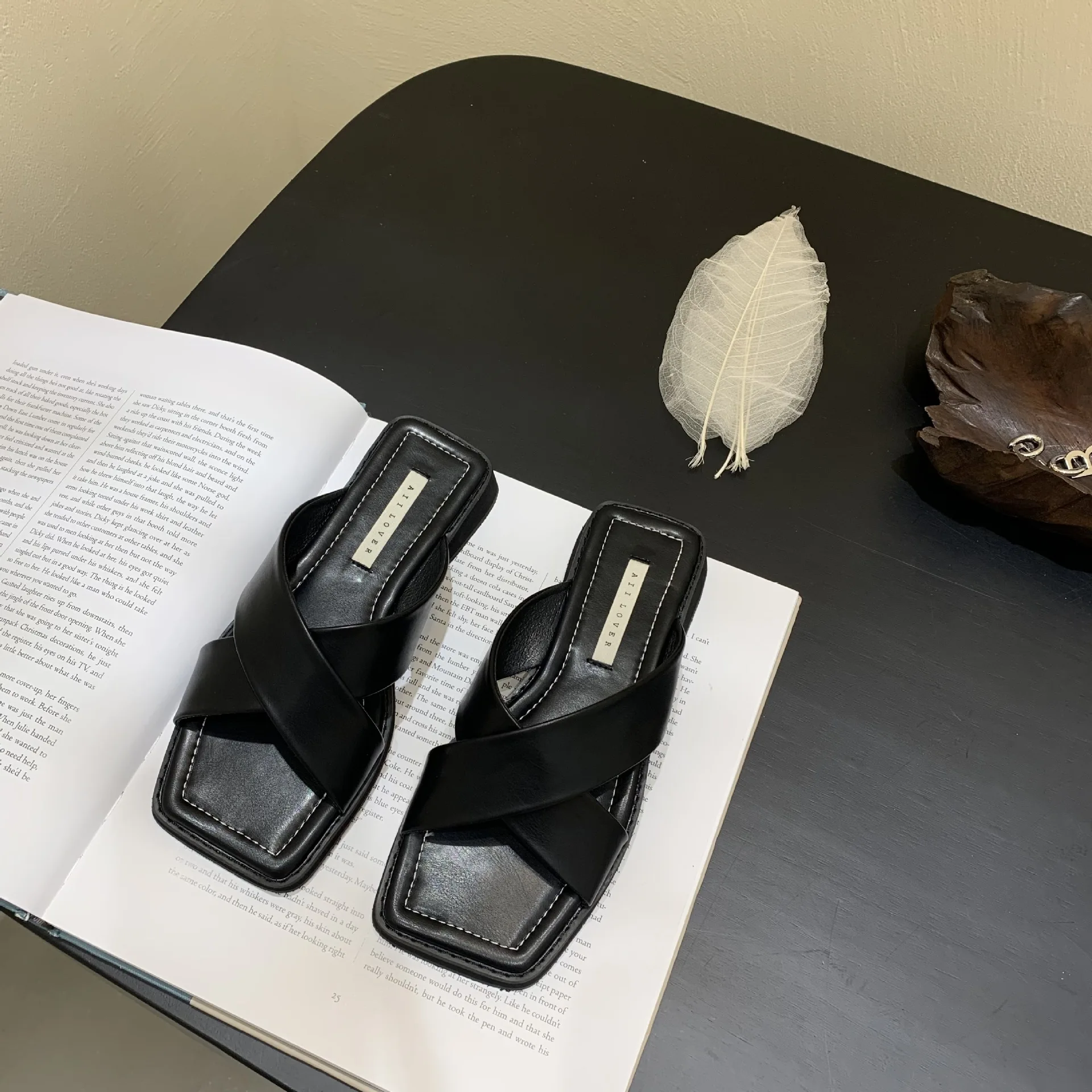 

Low Shoes Rubber Hoof Heels Rome Basic Fabric Shoes Low Hoof Heels Fabric Rome Rubber