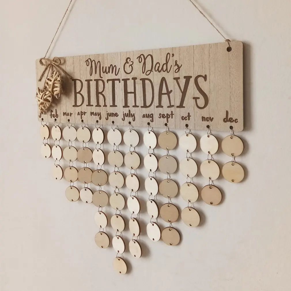 

Настенная деревянная доска-календарь для украшения дома