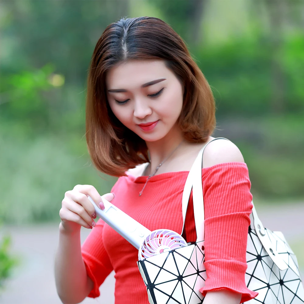 Ручной USB вентилятор с милым Кроликом перезаряжаемый распылителем для красоты