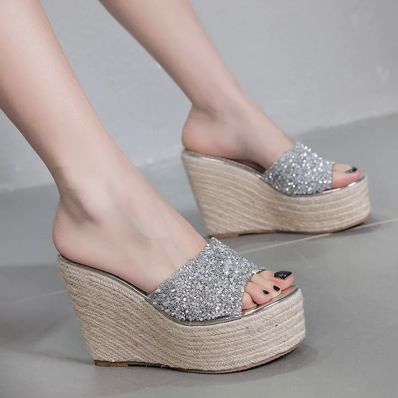 

Shoes House Slippers Platform Slipers Women Glitter Slides Peep Toe Heeled Mules Low On A Wedge 2021 Jelly High PU Fabric Rome B