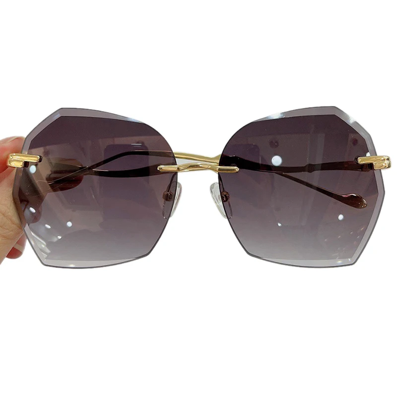 

Ретро солнцезащитные очки для женщин, фирменный дизайн, модные, солнцезащитные очки без оправы градиентный солнечные очки тёмные очки для р...