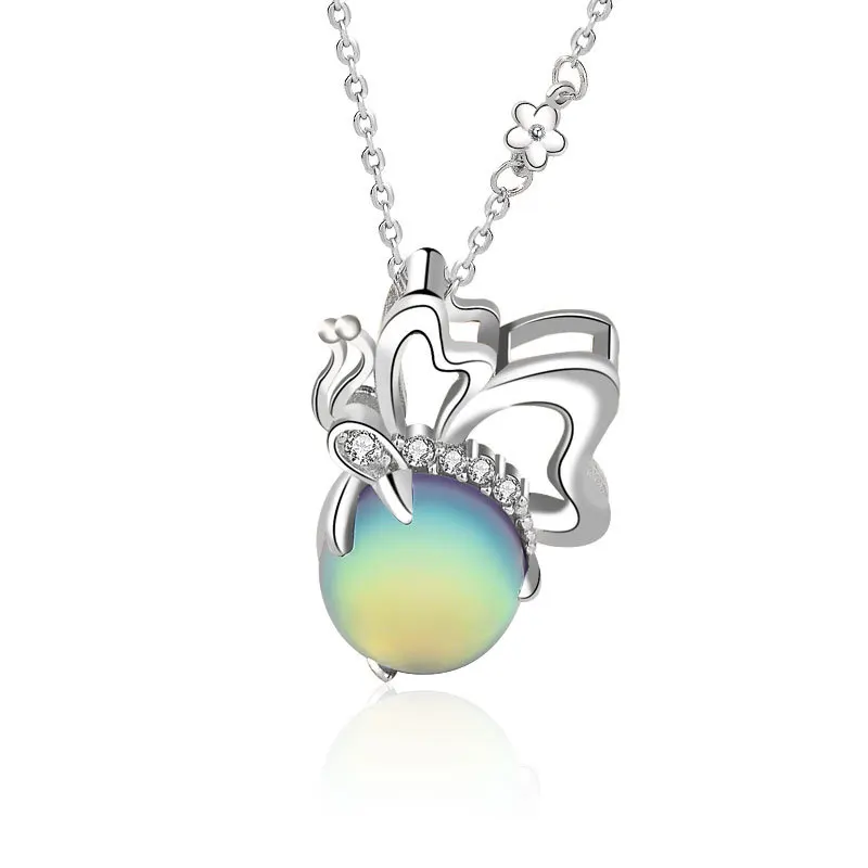 

Fashion S925 Sterling Silver Butterfly Necklace Female luminous Moonstone Insect Pendant