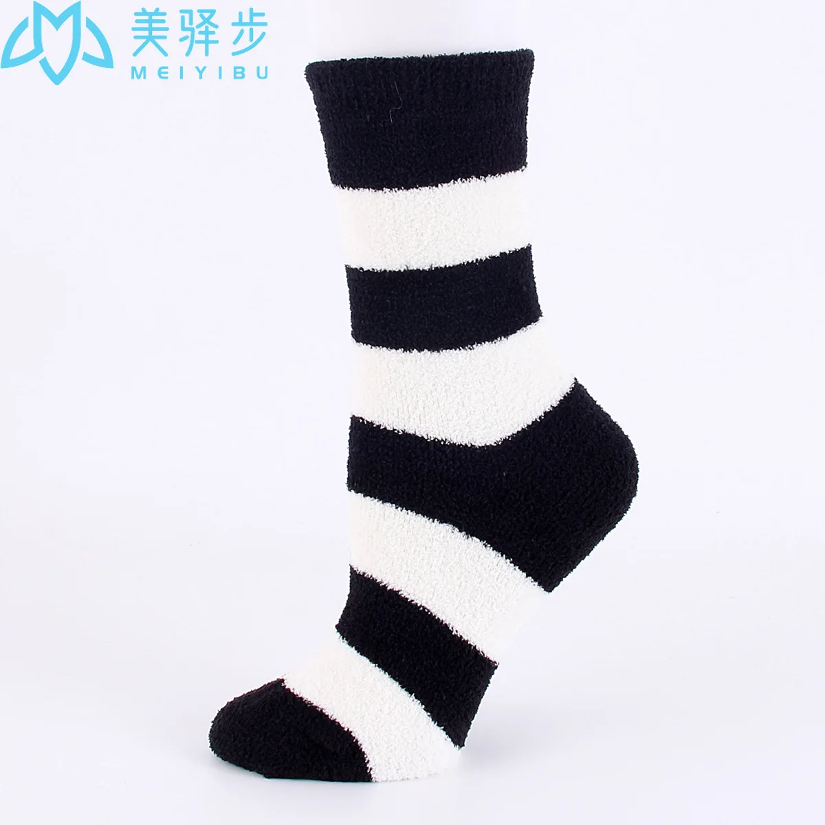 12 Pairs Per Set Winter New Thick Coral Velvet Ladies Socks Leisure Warm Cartoon Ladies Socks Wholesale