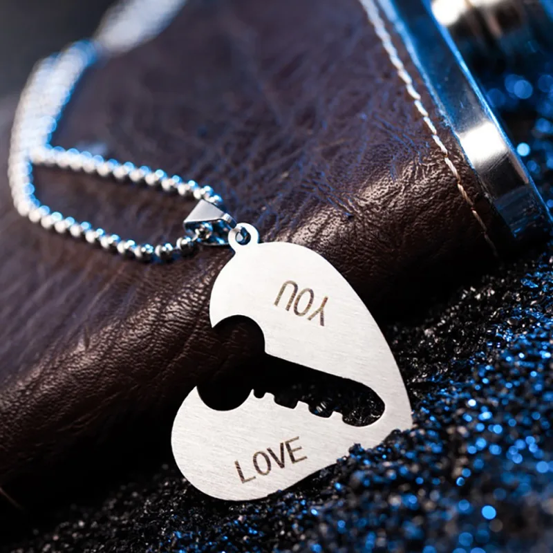

2Pcs/set Couple Necklace for Women Men New Fashion High-grade Stainless Steel Heart Pendant 'I Love You' Letter Paired Necklace