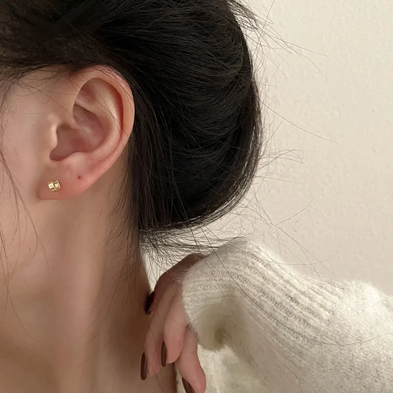 Серьги-каффы женские в винтажном стиле Т-образные звенья буква C поддельные