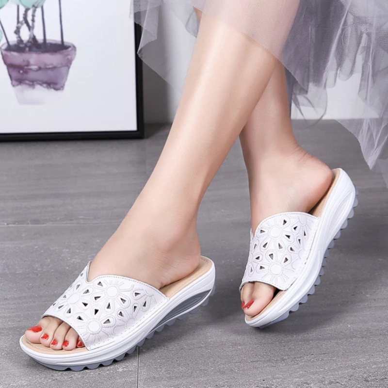 High Quality Fashion Slippers Women Shoes 2022 New Summer Casual Wedges Platform Shoes Ladies Beach Shoes Plus Size Promotion